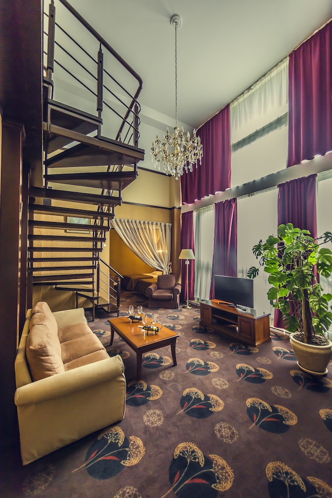 Photo - Park-Hotel Golosievo