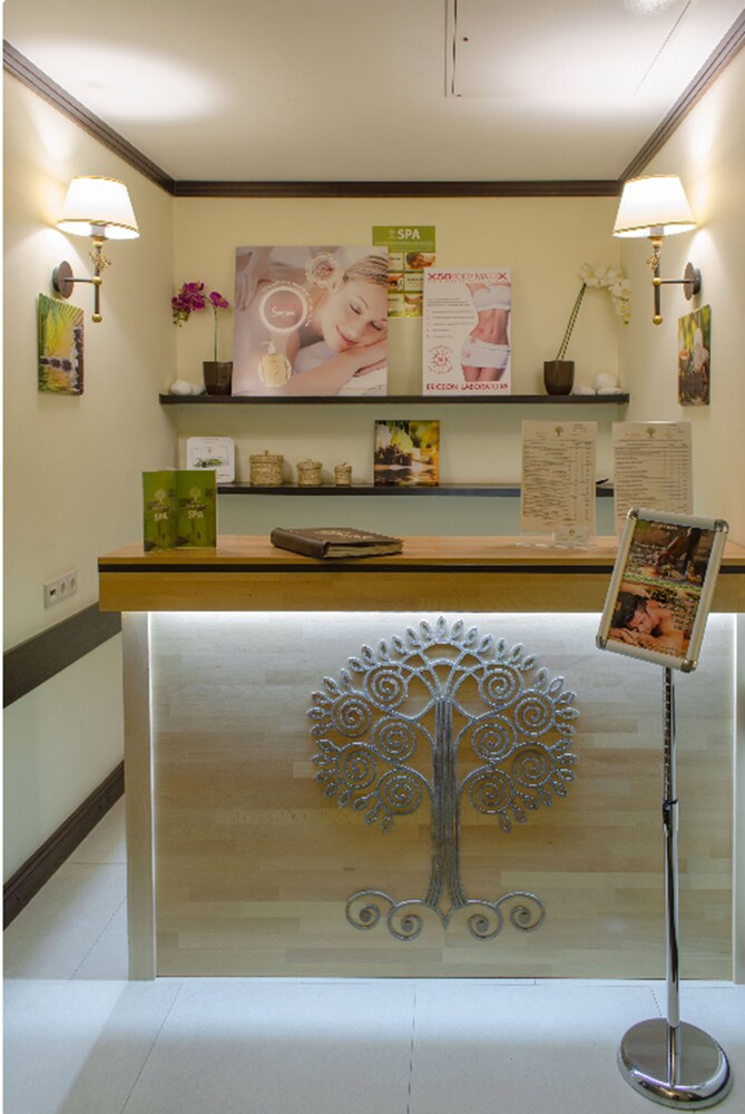 Photo - Park-Hotel Golosievo