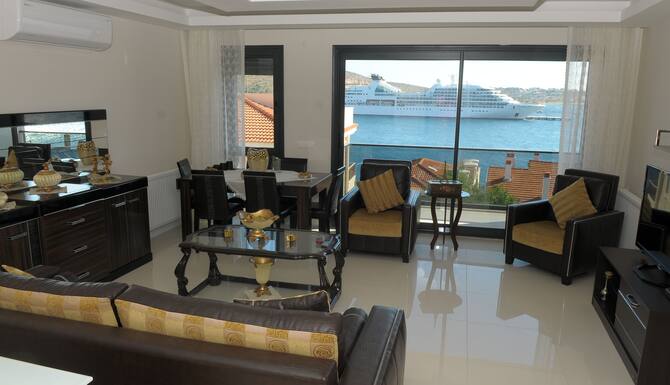 Saatli Apart Otel In Cesme Turkey Expedia