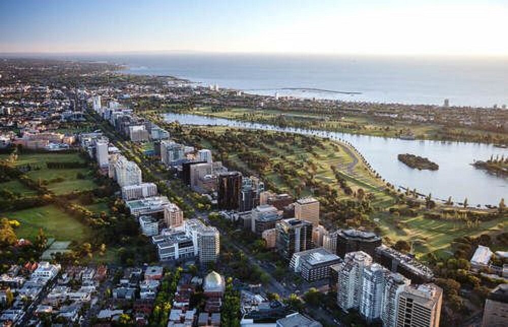 Tyrian Serviced Apartments - Albert Park Lake