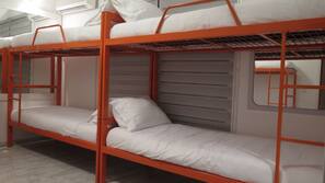 Coffre-forts dans les chambres, Wi-Fi gratuit
