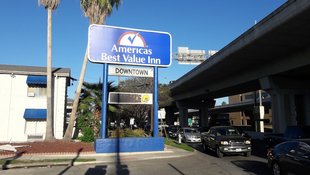 Americas Best Value Inn Riverwalk Downtown Market Square In San