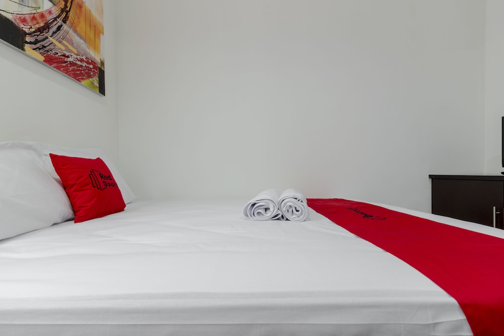 Foto - RedDoorz Plus @ Pasar Baru