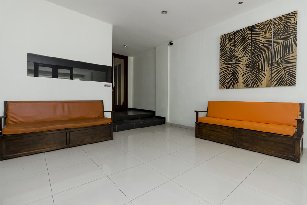 Foto - RedDoorz Plus @ Pasar Baru