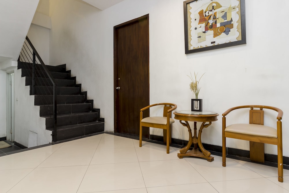 Foto - RedDoorz Plus @ Pasar Baru