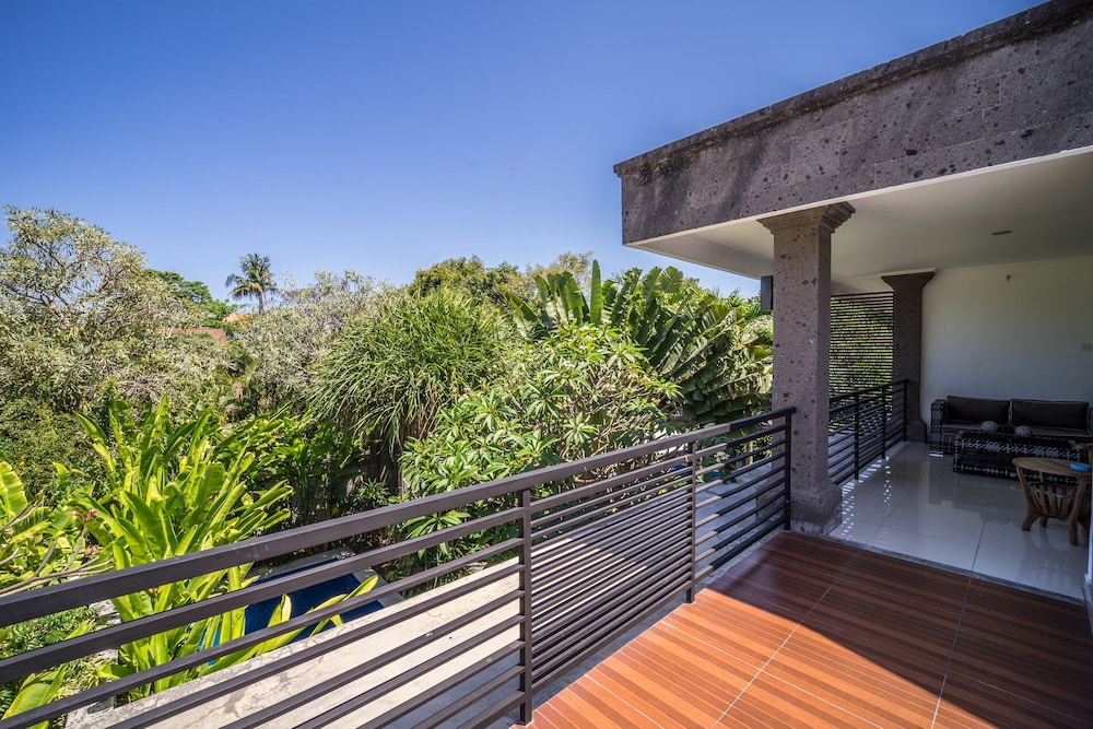 Cempaka Cantik 2 Bedroom Villa Oasis In Legian Kuta 2019