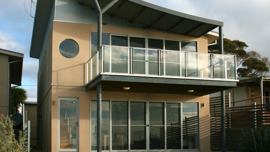 Penneshaw Oceanview Apartments