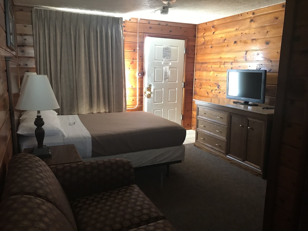 Aspen Lodge In Colorado Springs Hotel Rates Reviews On Orbitz