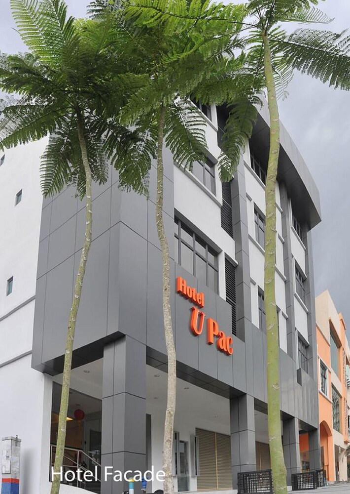 Foto - Swing & Pillows - KL Sg Besi, Kuala Lumpur