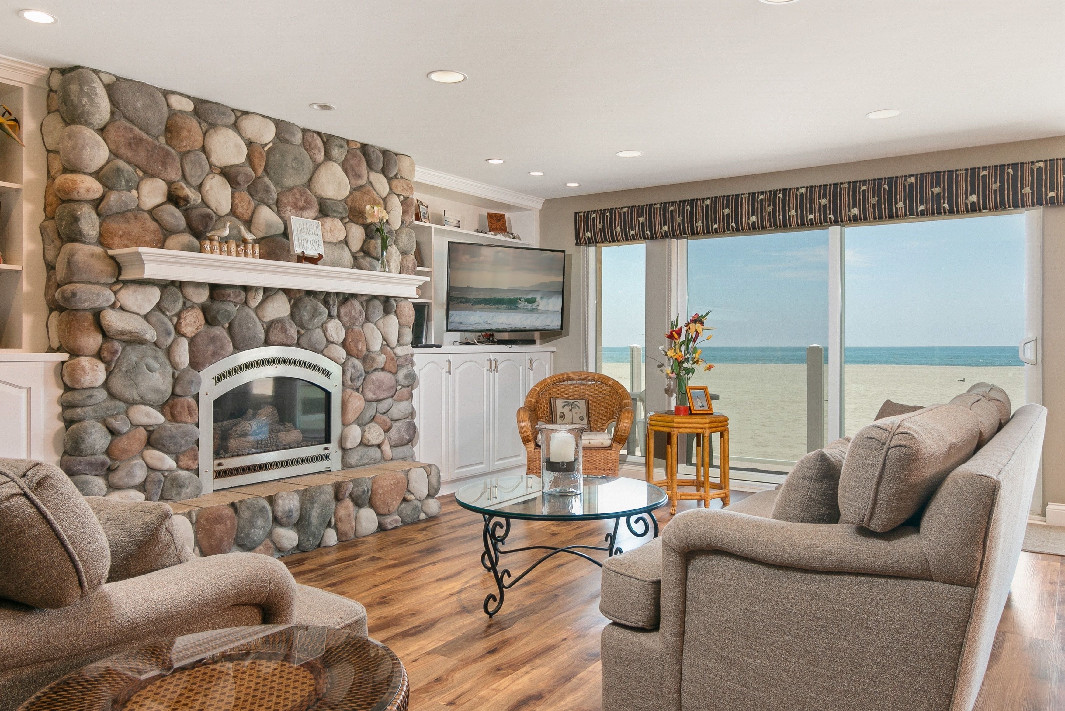 4 Bedroom Private Vacation Home in Port Hueneme (Silver Strand) in Port Hueneme, United States