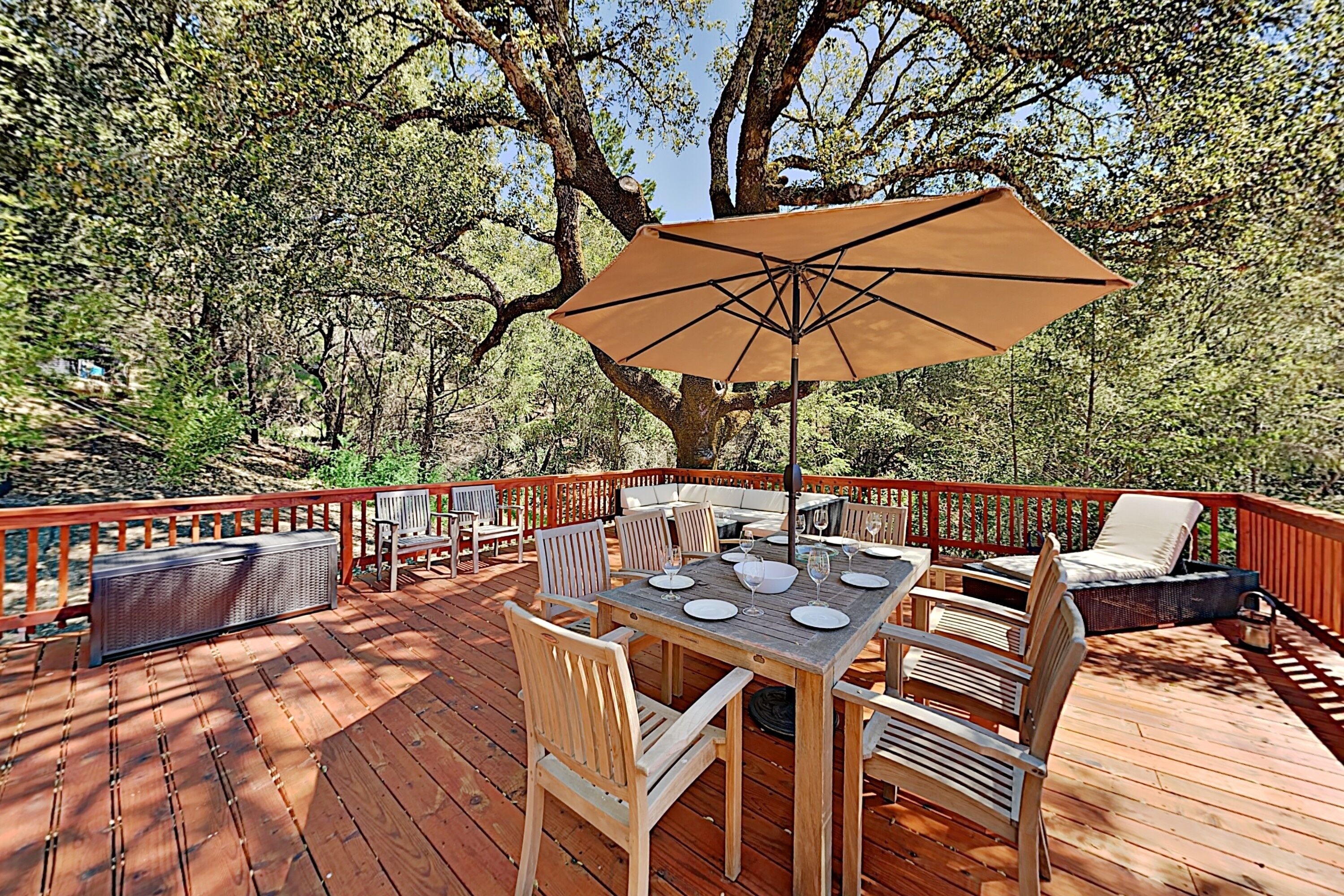 2600 Glen Ellen Home - 3 Br home by RedAwning in Glen Ellen, United States