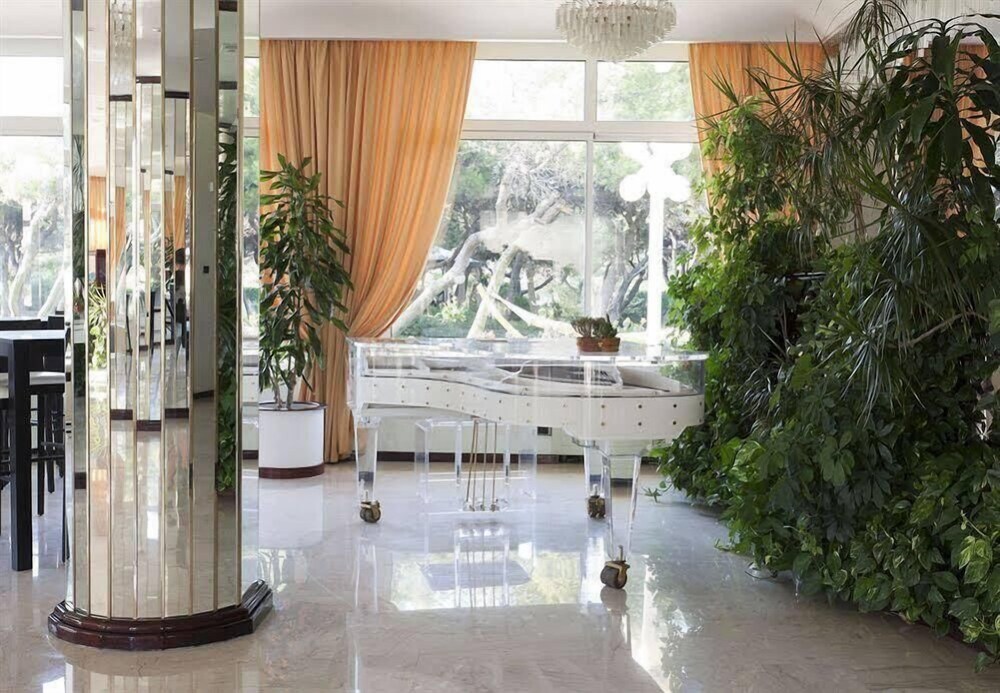 Photo - Grand Hotel Costa Brada