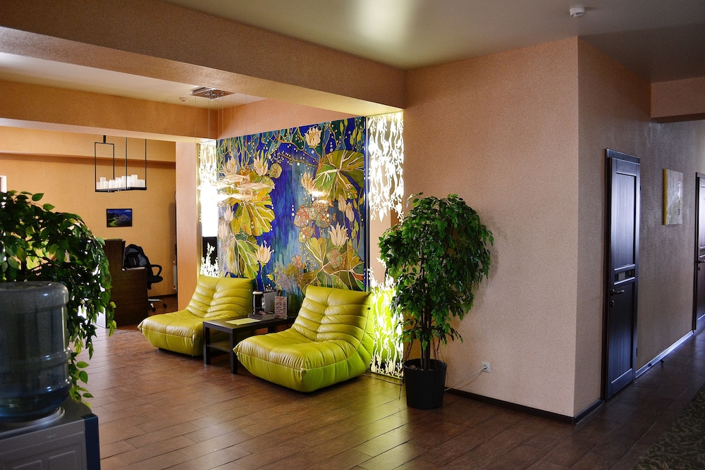 Green Hotel In Irkutsk Russia Expedia - 