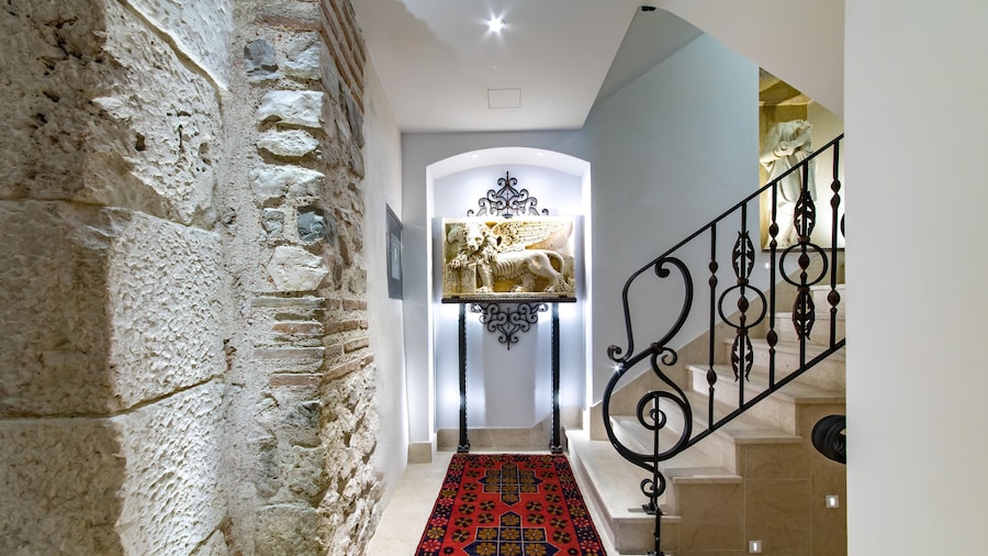 Villa Nepos Hotel