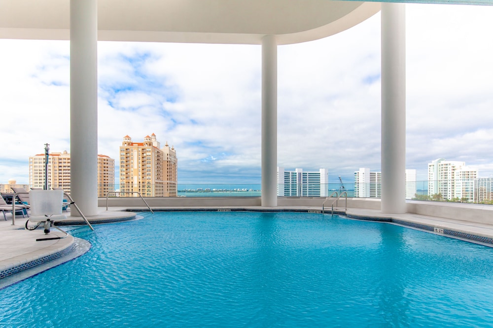 Embassy Suites by Hilton Sarasota, FL in Sarasota Best Rates & Deals on Orbitz