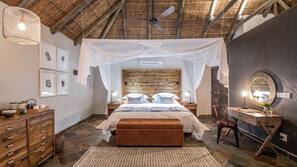 1 bedroom, premium bedding, minibar, in-room safe