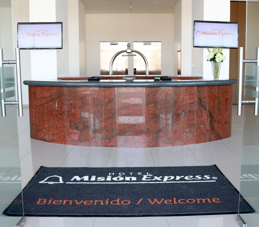 Check-in/check-out kiosk, Hotel Misión Express San Luis Potosí