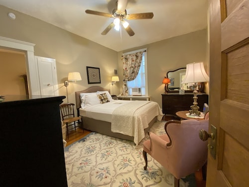 Tower Grove East: Escapade Enchanteresse Dans Le Quartier Victorien - Saint-Louis, MO