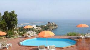 Piscina stagionale all'aperto