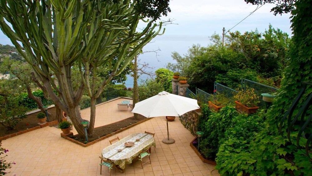 Amazing Villa In The Amalfi Coast Close To Beach Of Marina