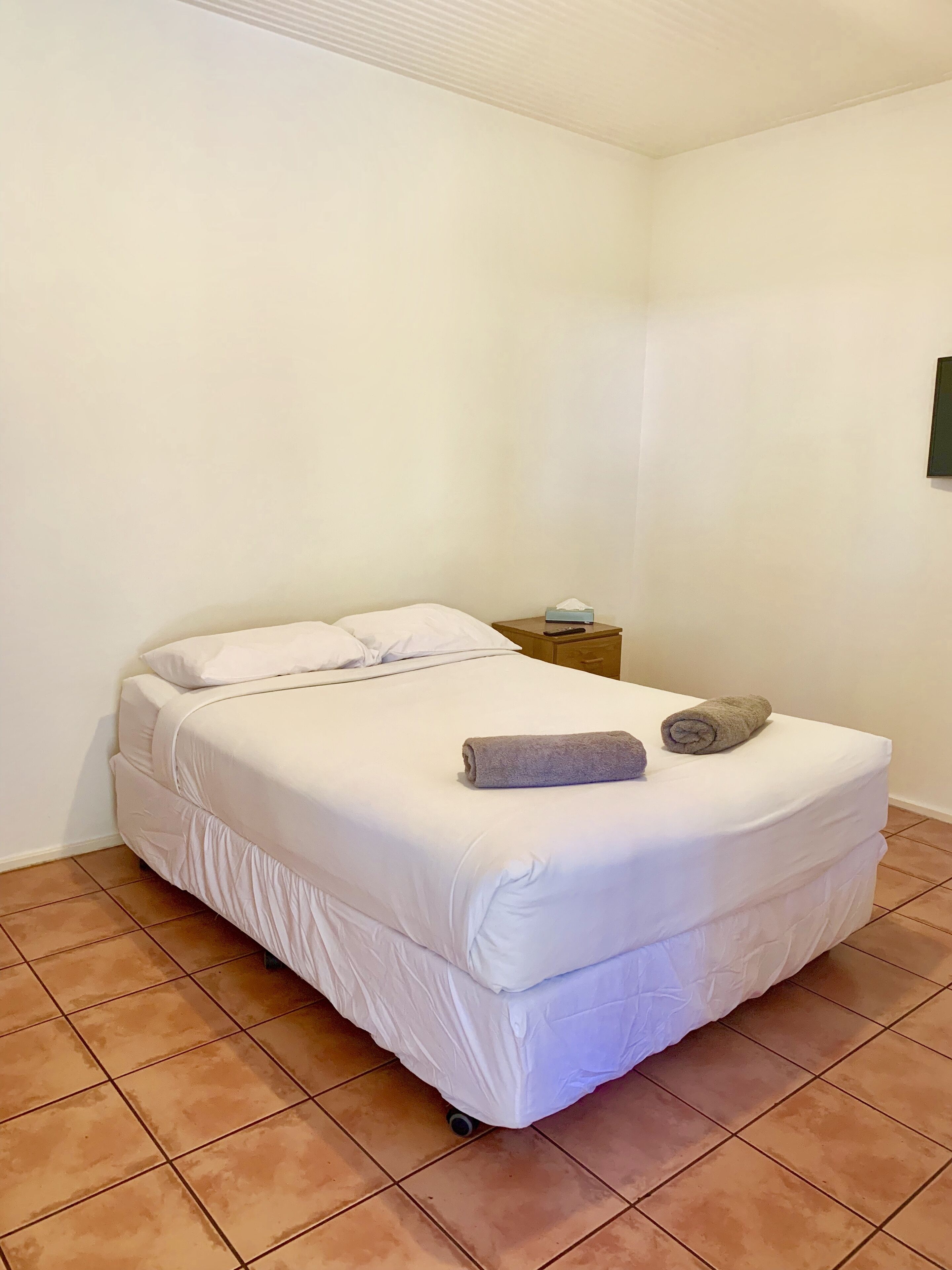 Roey Backpackers & Party Bar