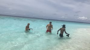 Beach nearby, beach massages, beach yoga