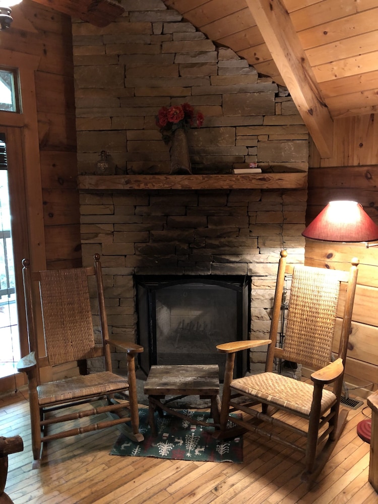 Gatlinburg Adventure Cabins Sevierville Usa Aarp Travel Center