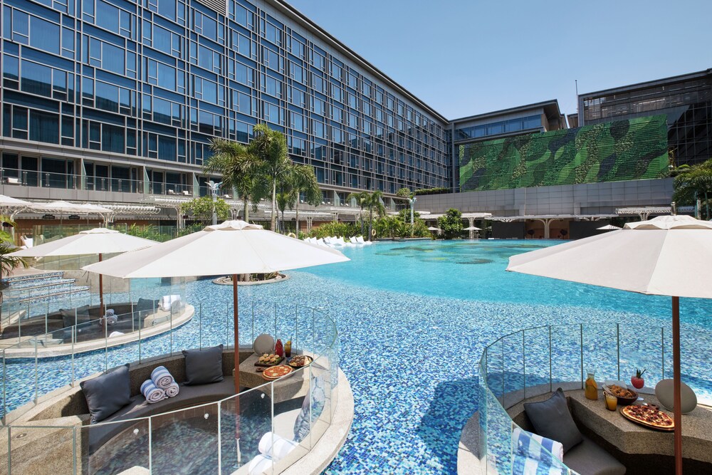 4 Star Hotels
