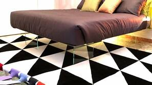 Ropa de cama de alta calidad, minibar, caja fuerte y escritorio
