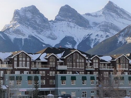Hotels Near Canmore Golf And Curling Club Hotels Near Canmore Golf And Curling Club