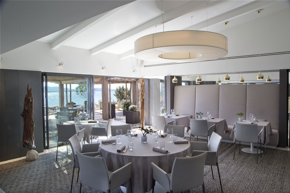 La Plage Casadelmar Lecci Room Prices Reviews Travelocity