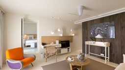 La Plage Casadelmar In Lecci France Expedia