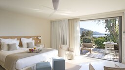 La Plage Casadelmar In Lecci France Expedia
