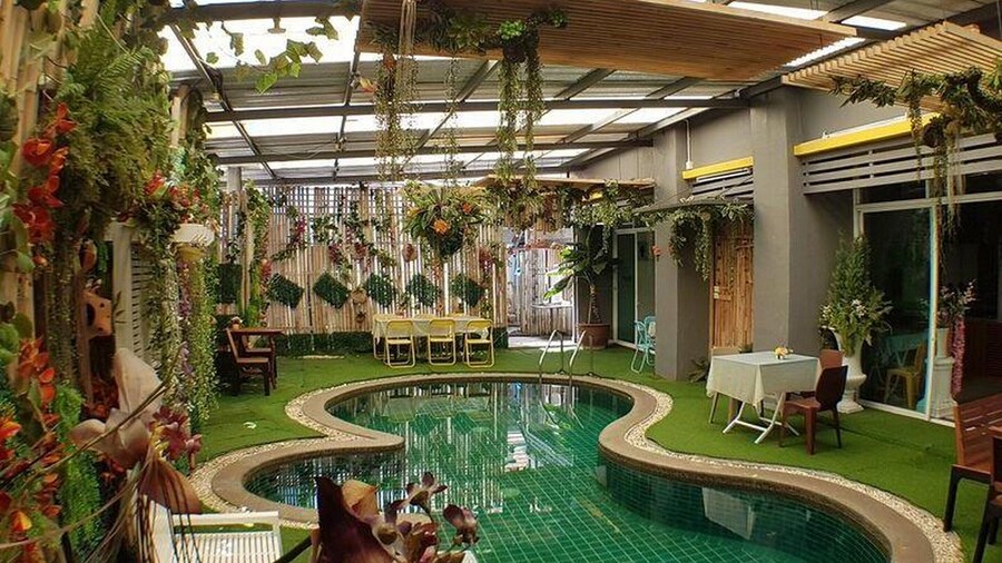 OYO 792 Omsaga Phuket Hotel