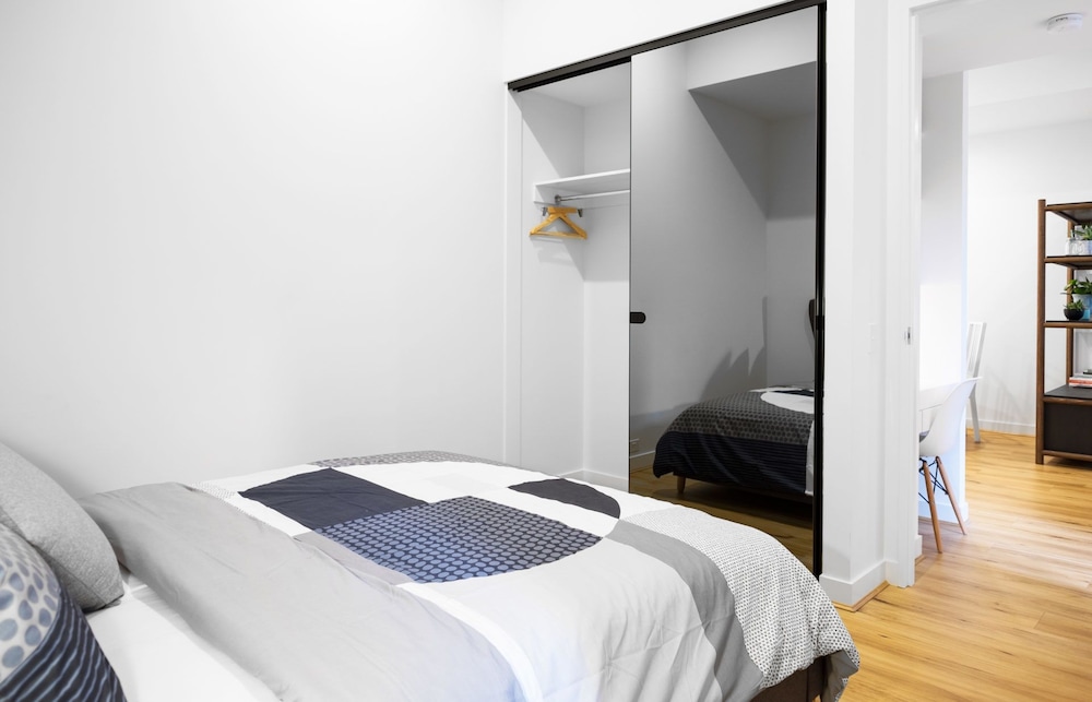Roomerang at Parque Apartments G3