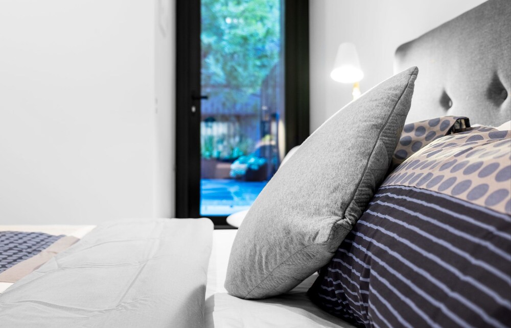 Roomerang at Parque Apartments G3