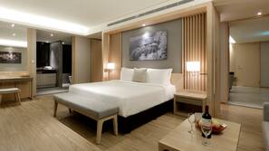 Down duvets, minibar, in-room safe, desk