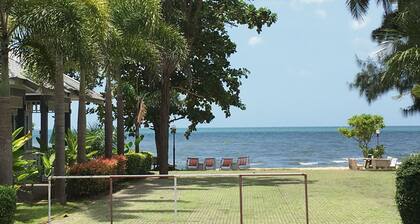 Bankrut Resort