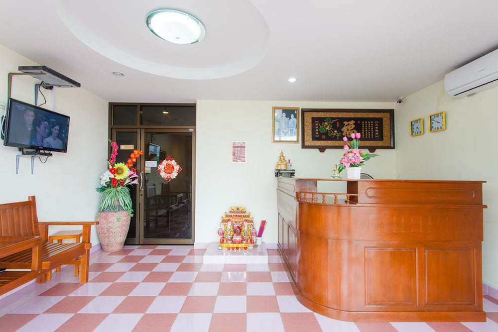 Hock Mansion Et 2018 Room Prices 16 Deals Reviews Expedia Exterior Featured Image Lobby