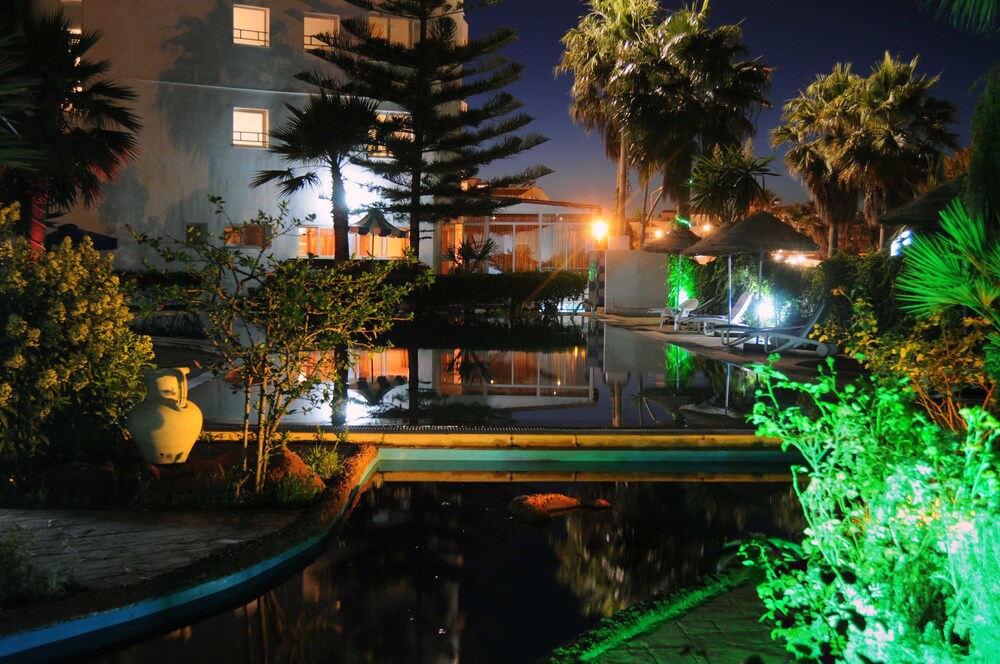 Residence Corail Royal Plage In Tabarka Tunisia Expedia