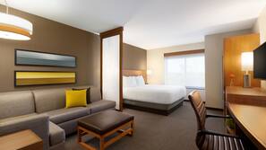 In-room safe, desk, iron/ironing board, free WiFi