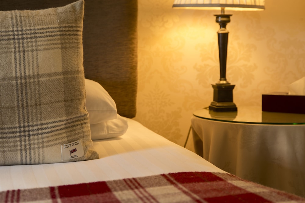 The Tongue Hotel Lairg 2018 Prices Expedia Hotel Front Guestroom