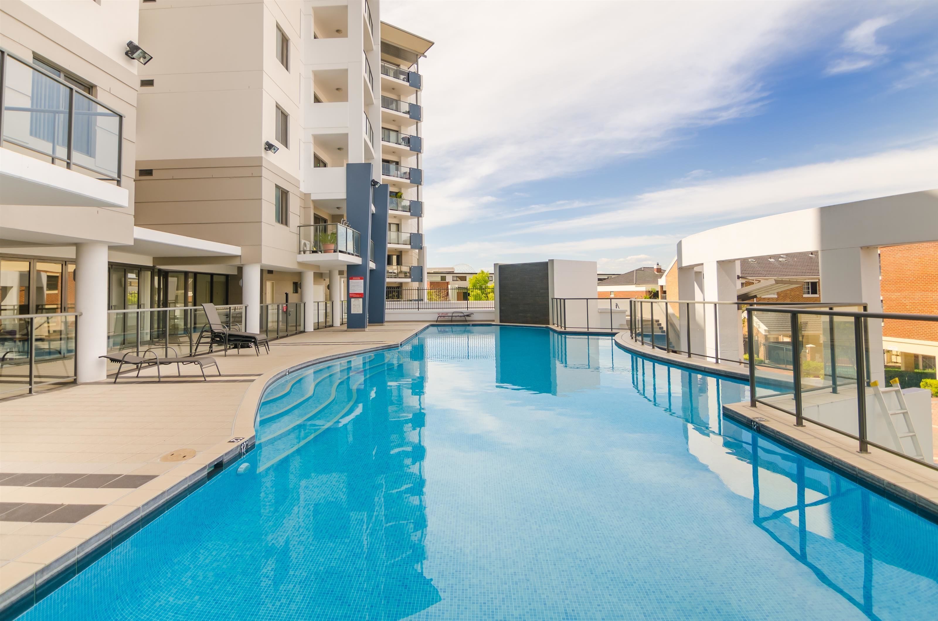 West Perth Luxury Apartment