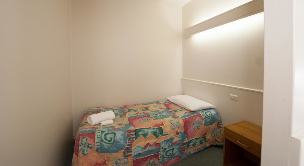 Parklane Motel