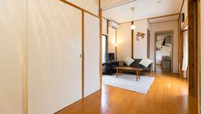 2 bedrooms, free WiFi