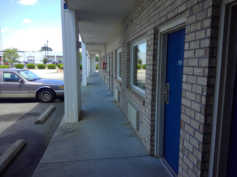 Americas Best Value Inn Kinston