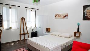 Desk, iron/ironing board, free WiFi