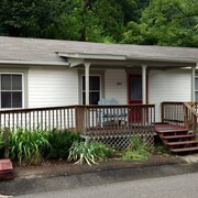 Top 10 Hotels Closest To The Trail Of The Lonesome Pine Outdoor