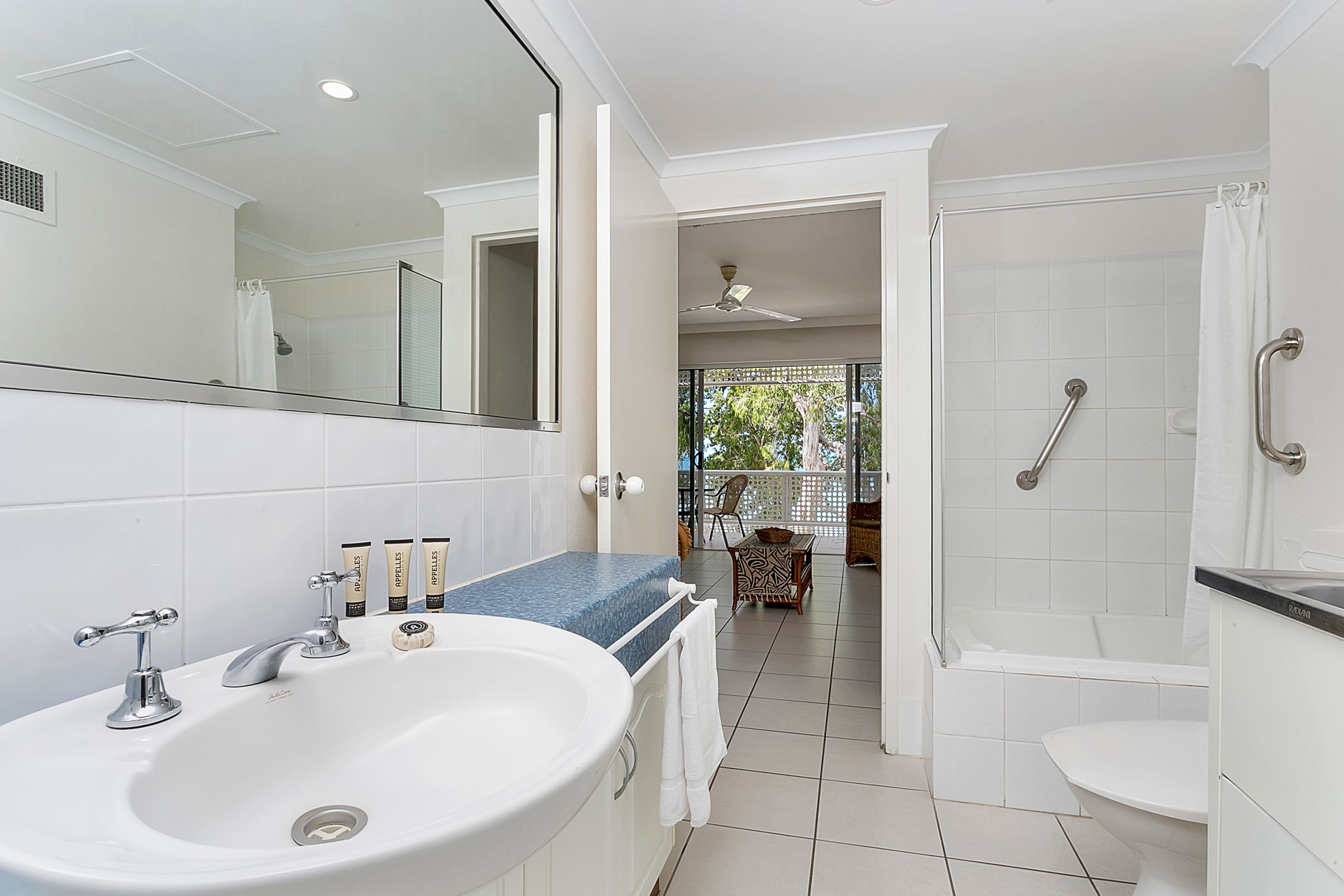 Hibiscus On Palm Cove at Marlin Waters