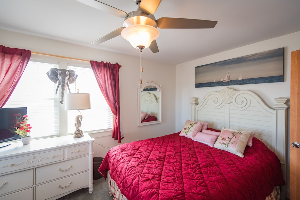 Lions Den Beach, Fishing, Activities, Family reunions, Groups, Weddings Scituate Vrbo